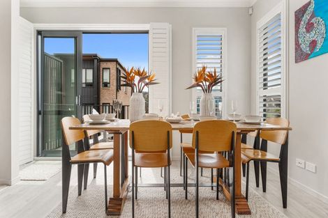 Photo of property in 15 Patrol Lane, Hobsonville, 0616