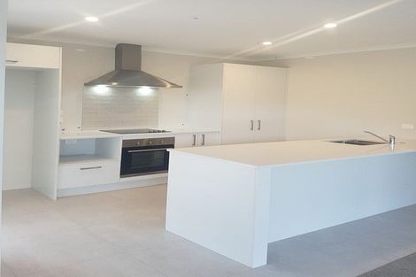 Photo of property in 39 Sentinel Avenue, Omokoroa, 3114