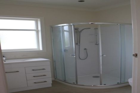 Photo of property in 33 Cardwell Street, Onehunga, Auckland, 1061