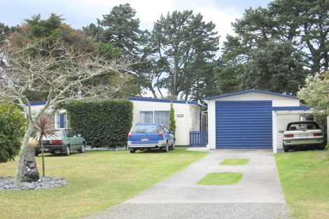 Photo of property in 138 Kiwi Road, Whangamata, 3620