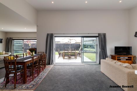 Photo of property in 7 Morocco Terrace, Kelvin Grove, Palmerston North, 4414