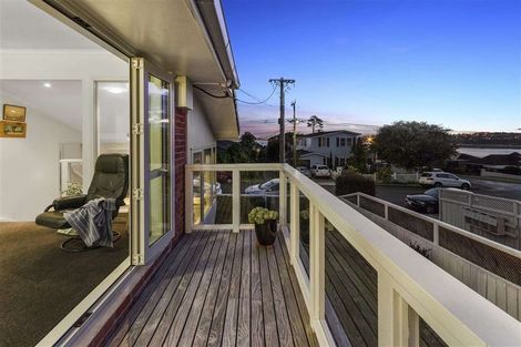 Photo of property in 1/11 Walter Street, Hauraki, Auckland, 0622