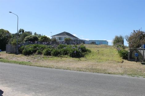 Photo of property in 66 Dixie Street, Te Horo Beach, Otaki, 5581
