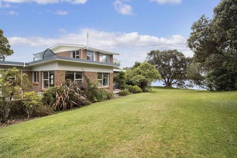 Photo of property in 10 Roretana Drive, Athenree, Katikati, 3177