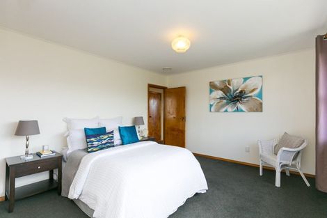 Photo of property in 3a Nuku Street, Strathmore Park, Wellington, 6022