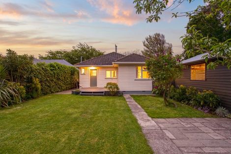 Photo of property in 116 Riverlaw Terrace, Saint Martins, Christchurch, 8022