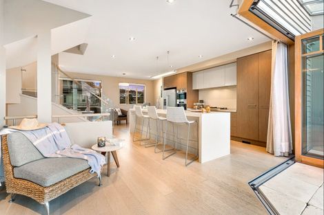 Photo of property in 36 Little Compton Mews, Snells Beach, 0920