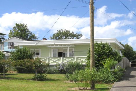 Photo of property in 32 Dakota Avenue, Beach Haven, Auckland, 0626