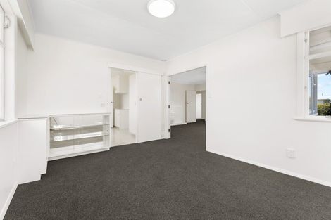 Photo of property in 14 Anglesey Place, Awapuni, Palmerston North, 4412