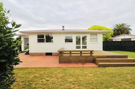 Photo of property in 13 Roby Street, Te Atatu Peninsula, Auckland, 0610