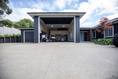 Photo of property in 32 Wallis Street, Raglan, 3225