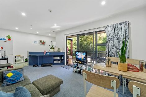 Photo of property in 17/3 The Avenue, Albany, Auckland, 0632