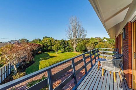 Photo of property in 13 Tarahanga Street, Northcote, Auckland, 0627
