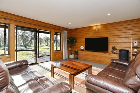 Photo of property in 194 Fishers Road, Loburn, Rangiora, 7473