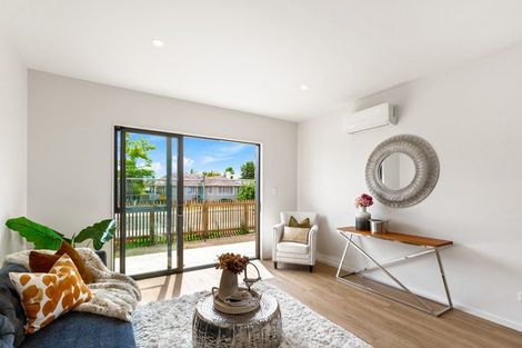 Photo of property in 20a Fairdene Avenue, Henderson, Auckland, 0610