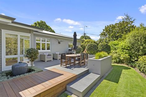 Photo of property in 69 Kotare Street, Fendalton, Christchurch, 8041