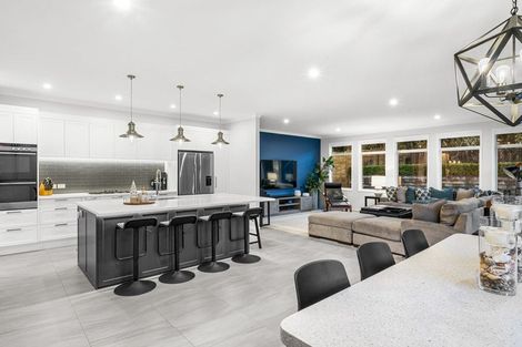 Photo of property in 39 Headsail Drive, Long Bay, Auckland, 0630