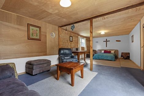 Photo of property in 114 Kairua Road, Kairua, Tauranga, 3175
