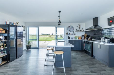 Photo of property in 342 Waimate Highway, Saint Andrews, Timaru, 7971