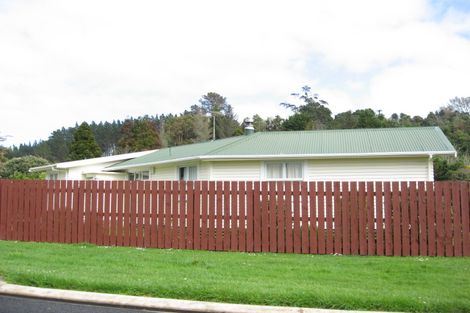Photo of property in 43 Whakapaki Street, Urenui, 4375