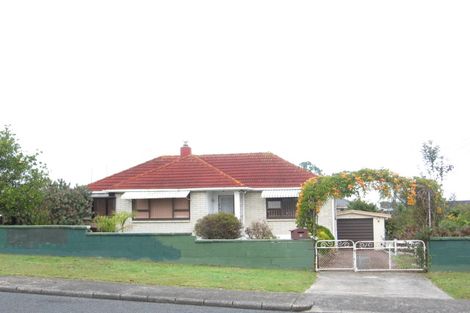 Photo of property in 11 Bowater Place, Manurewa, Auckland, 2102