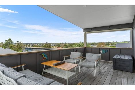 Photo of property in 7 Takahe Place, Mangawhai, 0505