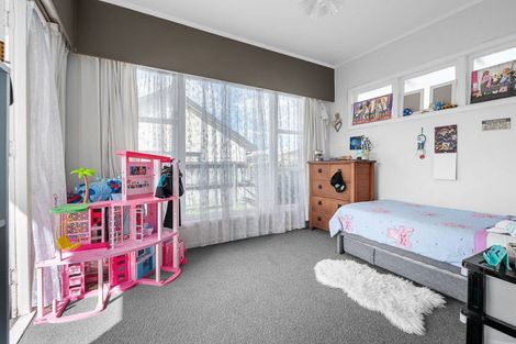 Photo of property in 64 Galloway Street, Hamilton East, Hamilton, 3216