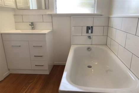 Photo of property in 42 Muller Road, Blenheim, 7201