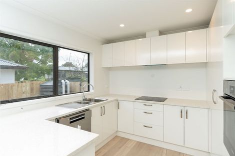 Photo of property in 2/39 Kowhai Street, Hamilton Lake, Hamilton, 3204