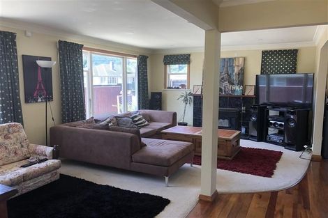 Photo of property in 12 Rintoul Grove, Stokes Valley, Lower Hutt, 5019