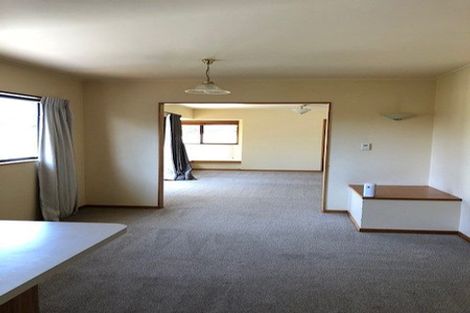 Photo of property in 20 Lingham Crescent, Torbay, Auckland, 0630