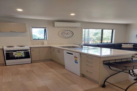 Photo of property in 421a Carrington Street, Upper Vogeltown, New Plymouth, 4310