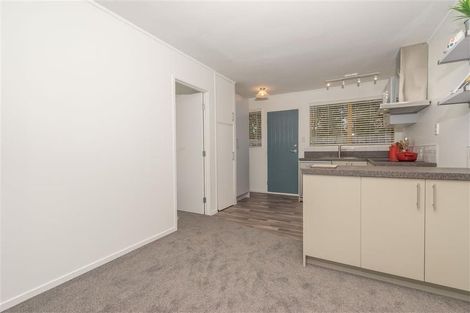 Photo of property in 3/70 Taikata Road, Te Atatu Peninsula, Auckland, 0610