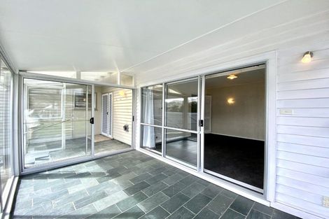 Photo of property in 6 York Avenue, Heretaunga, Upper Hutt, 5018