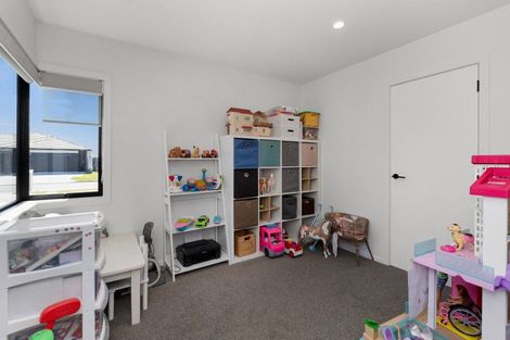 Photo of property in 27 Hikawera Drive, Frimley, Hastings, 4120