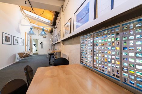 Photo of property in 10 Oxford Terrace, Mount Cook, Wellington, 6021