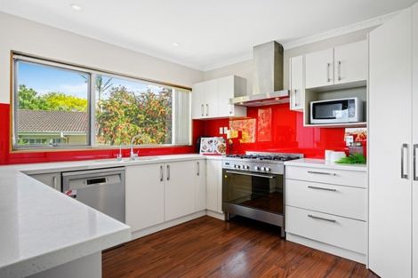Photo of property in 200 Fisher Parade, Farm Cove, Auckland, 2012