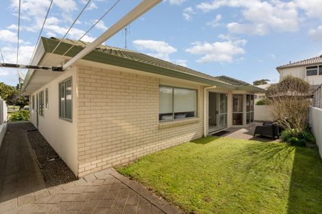 Photo of property in 13a Oceanbeach Road, Mount Maunganui, 3116