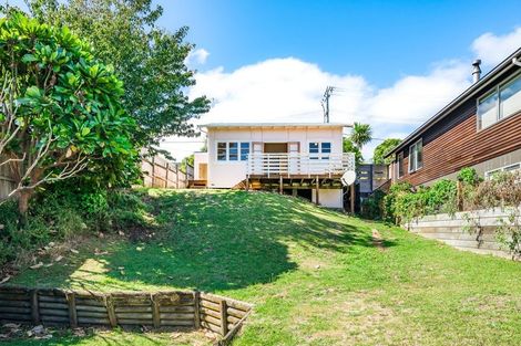 Photo of property in 169 Wellington Road, Paekakariki, 5034