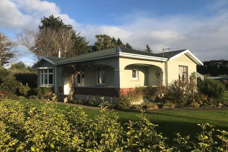 Photo of property in 8 Dunns Road, Otatara, Invercargill, 9879