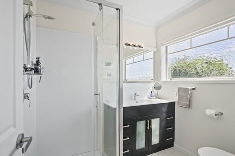 Photo of property in 15 Rochester Place, Bethlehem, Tauranga, 3110