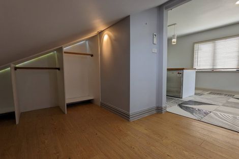 Photo of property in 19 Millstream Drive, Henderson, Auckland, 0610