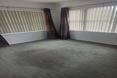 Photo of property in 20 Harrington Road, Henderson, Auckland, 0610