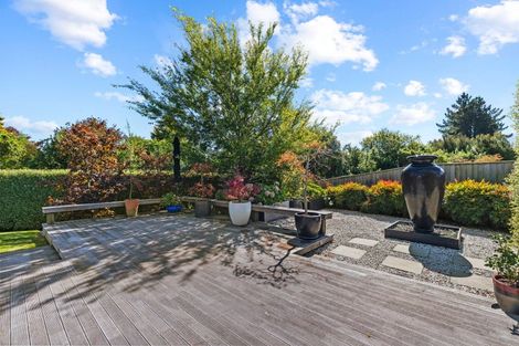 Photo of property in 28 Wilkinsons Road, Harewood, Christchurch, 8051