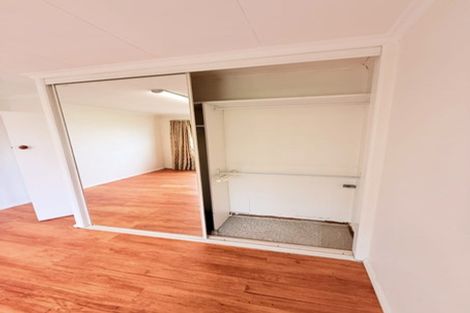 Photo of property in 8 Nyoli Street, Northcote, Christchurch, 8052