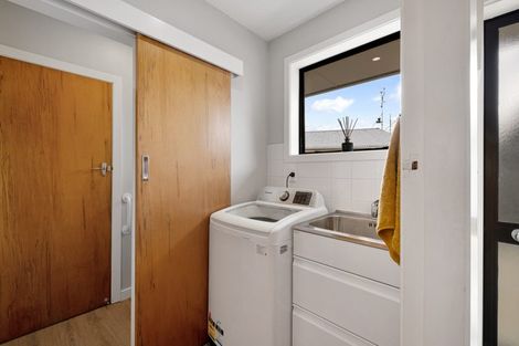 Photo of property in 92 Rowley Avenue, Hoon Hay, Christchurch, 8025