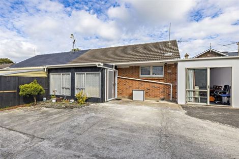 Photo of property in 2/41 Tui Road, Papatoetoe, Auckland, 2025