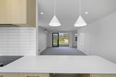 Photo of property in 36 Turtleback Avenue, Whitby, 5024