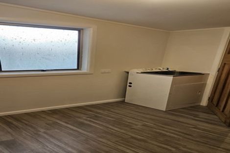 Photo of property in 19 Main Street, Hospital Hill, Napier, 4110