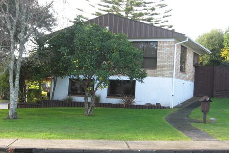 Photo of property in 12 David Avenue, Hillpark, Auckland, 2102